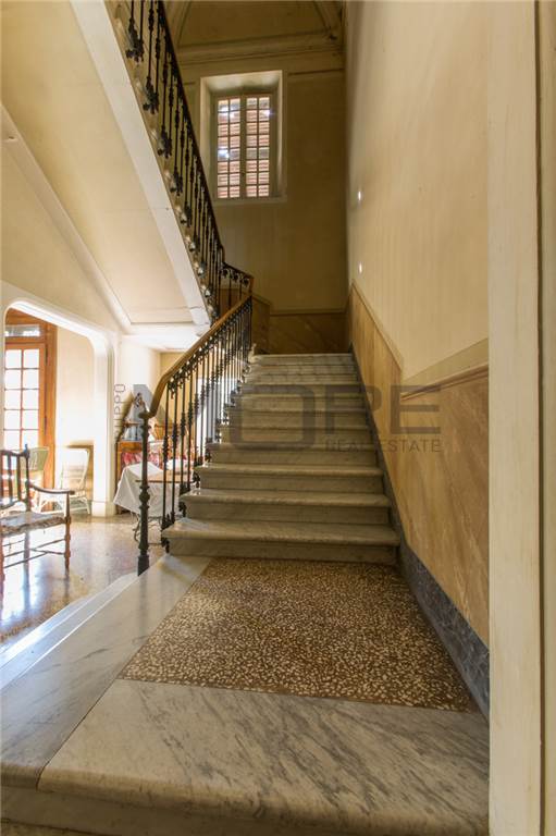 VANO SCALA