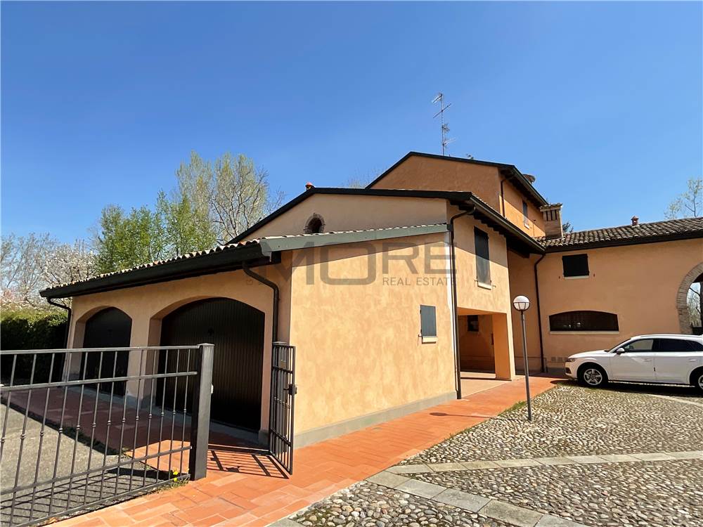 ESTERNO