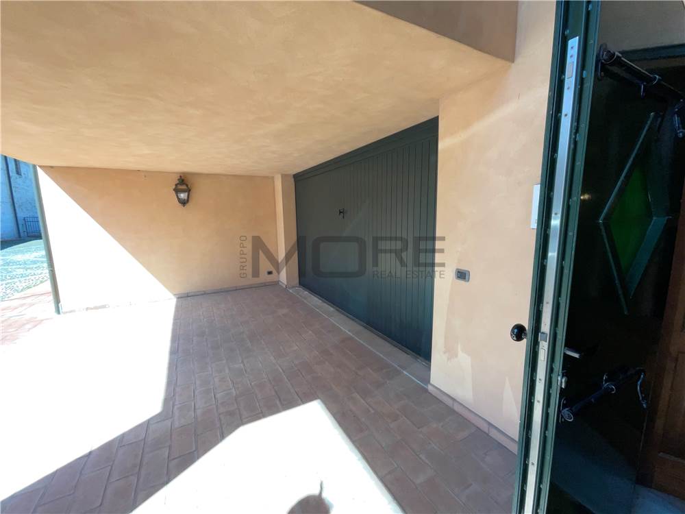 GARAGE 2